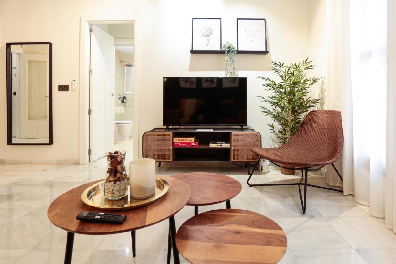 Monkeys Apartments Cervantes Севиля Екстериор снимка
