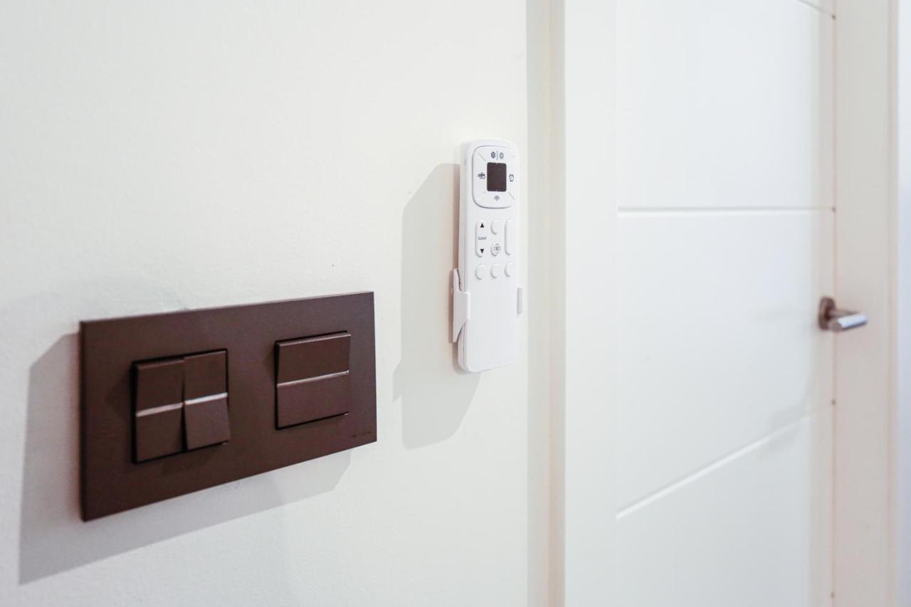 Monkeys Apartments Cervantes Севиля Екстериор снимка