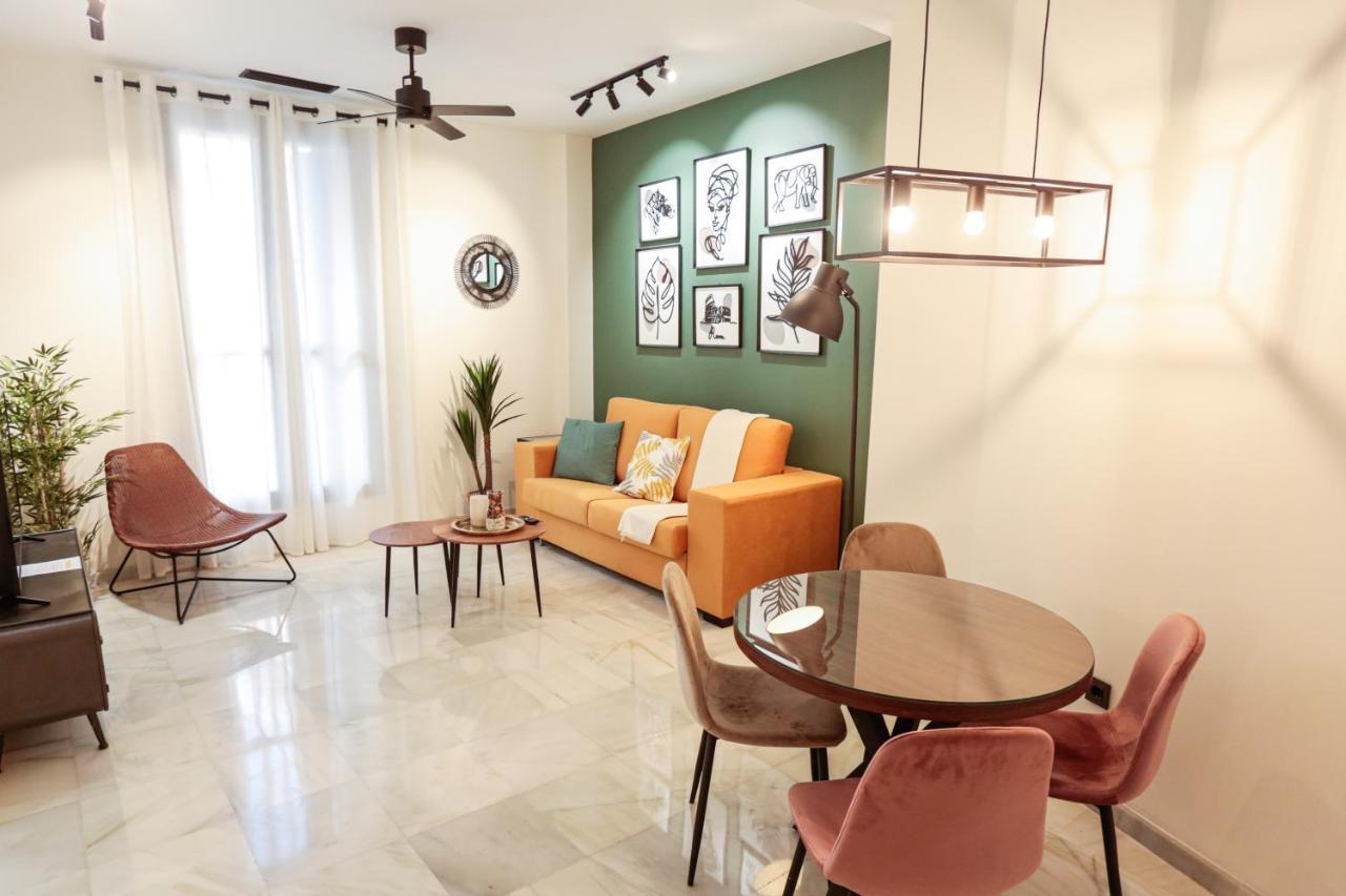 Monkeys Apartments Cervantes Севиля Екстериор снимка