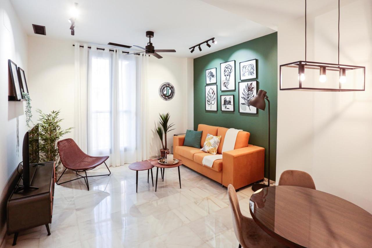 Monkeys Apartments Cervantes Севиля Екстериор снимка